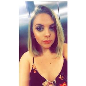 Meet your Posher, Kayla